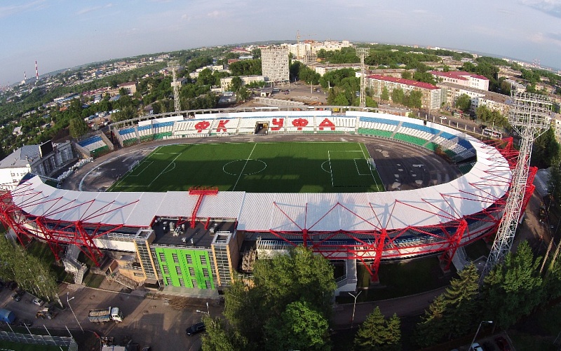 Футбольный клуб «Оренбург» будет играть в Уфе